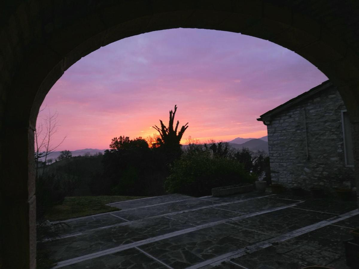 Agriturismo Del Frontino - Lo Studio Apartment Acqualagna Exterior photo